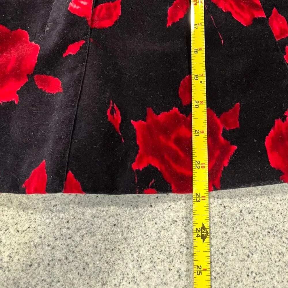 Talbots Sz 8 Black Velvet Lined Jacket Blazer Red Roses Button Up Pockets
